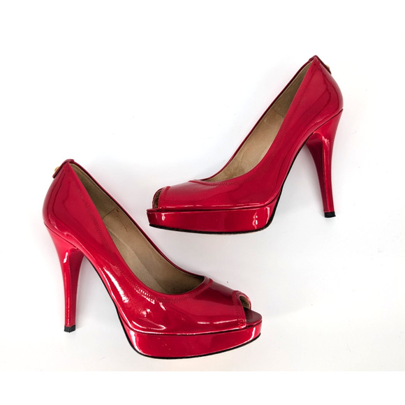 Stuart Weitzman Candy Apple Red Patent Leather Peep Toe Pumps 8M 4.5″ Heel Glam - Picture 11 of 11